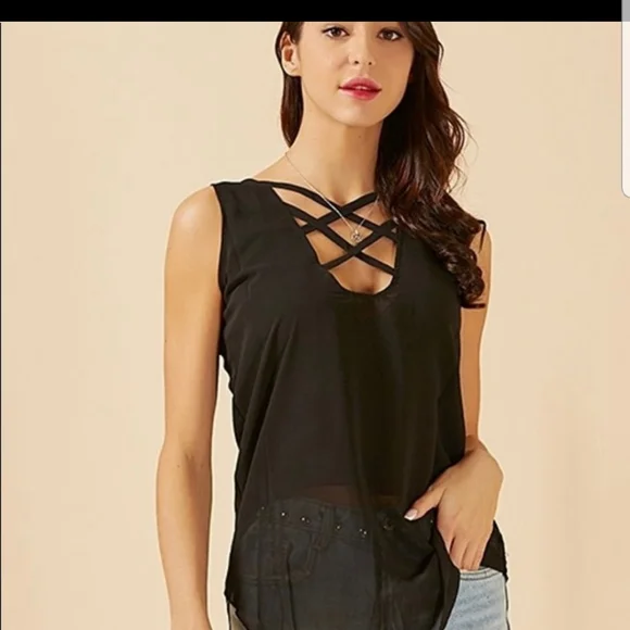 Mystery Box of 3 Tailored Tops - Picture 2 of 10